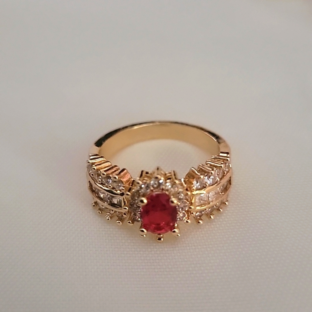 BEAUTIFUL Cz Stones Ring